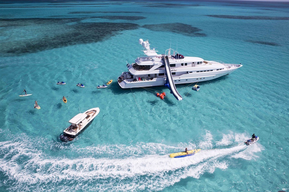 Experience A Luxury Yacht Charter In The Caribbean Islands And The Bahamas