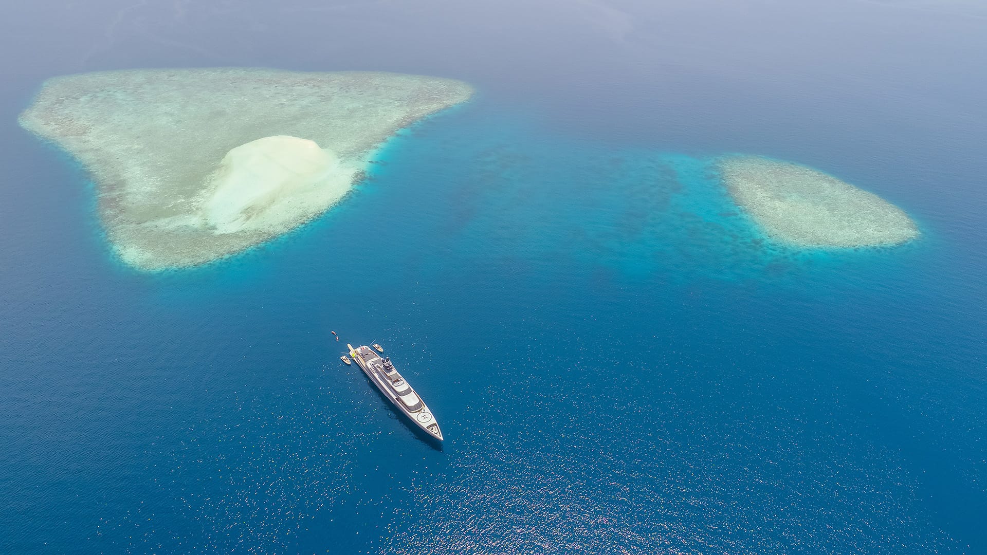 yacht charter indian ocean