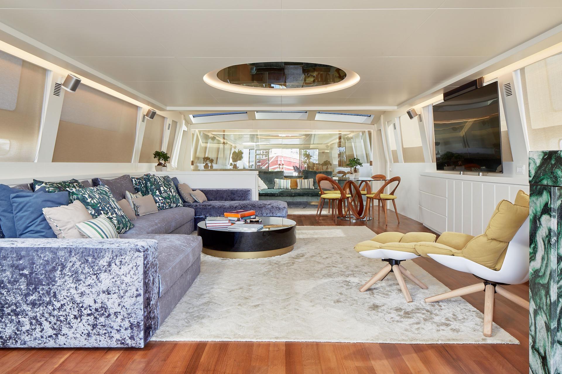 Blue-Jay-tecnomar-yacht-salon