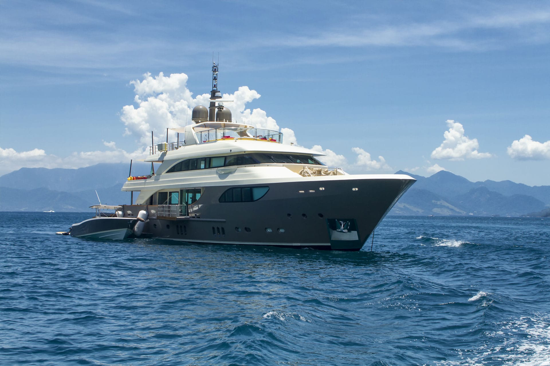 Yacht Charter Management