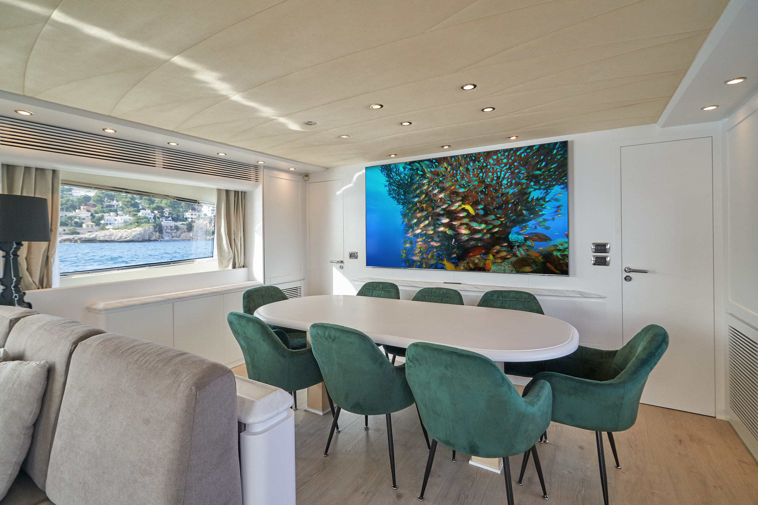 Julie-II-Yacht-For-Charter-Interior-Dining-Area