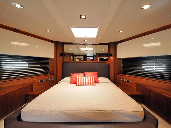 ARIYAS-Sunseeker-Yacht For Charter-Ibiza-VIP Cabin
