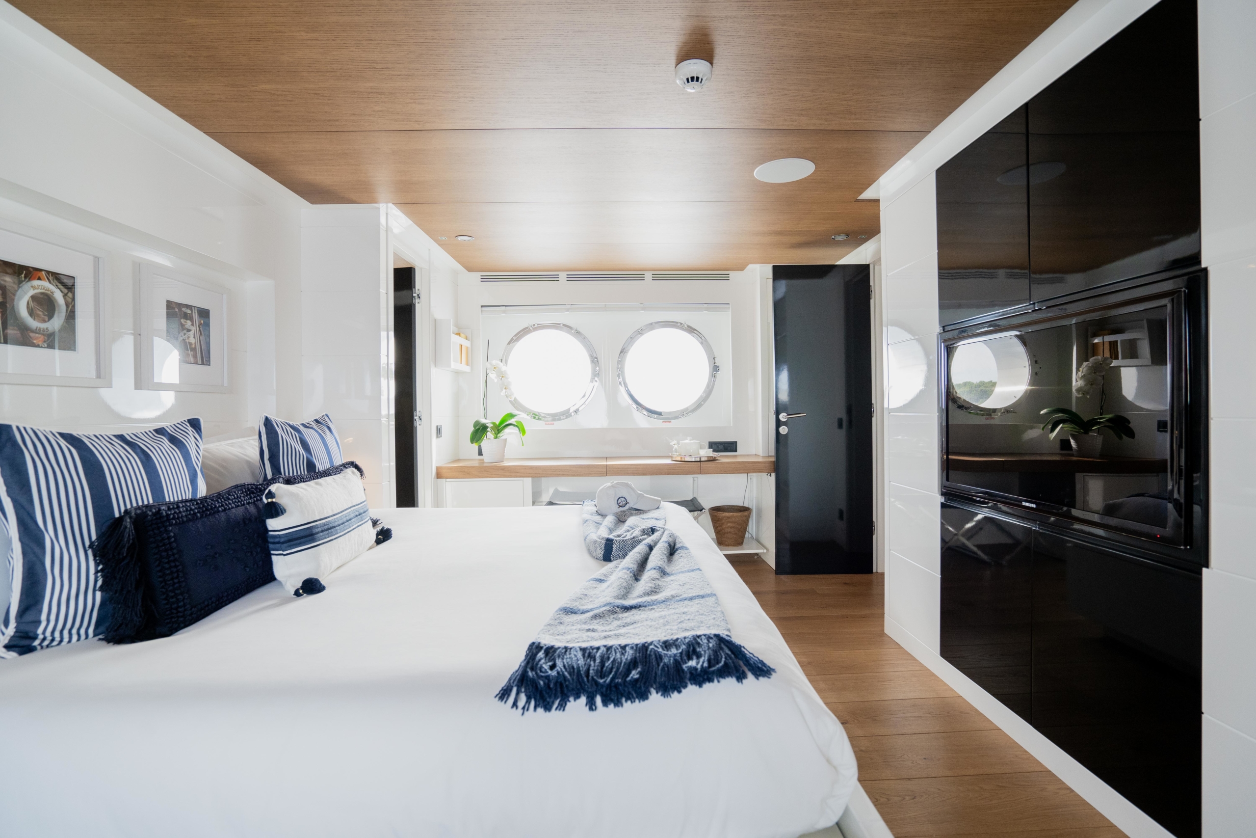PREFERENCE 19-Tansu Yachts-Yacht For Charter-Master Cabin