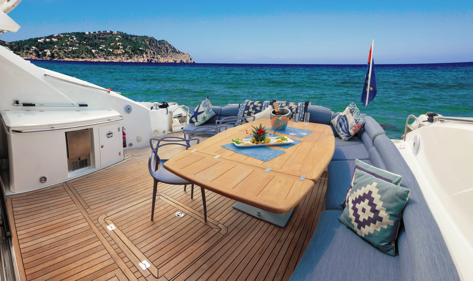 Number 9-Sunseeker-Yacht For Charter-Ibiza-Dining
