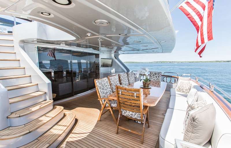 Tail-Lights-Azimut-Yacht-For-Charter-Alfresco-Dining-Aft- Deck