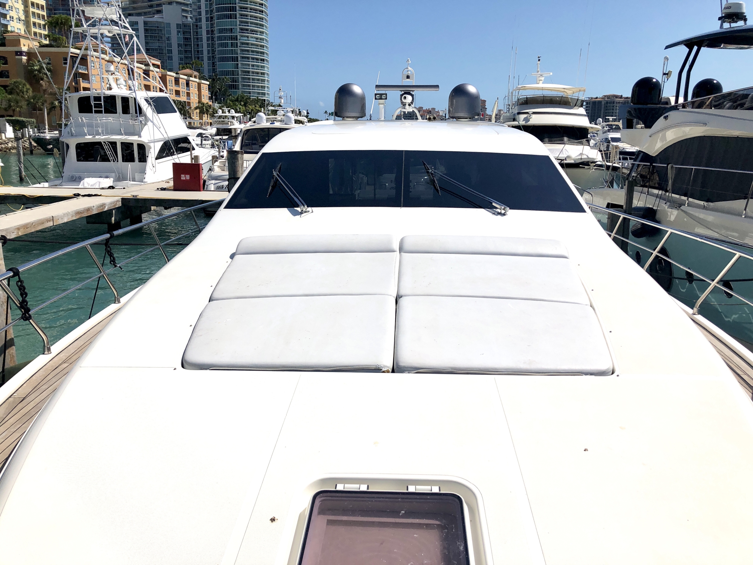 70-Uniesse-Dolce-Vita-Yacht-For-Charter-Miami-Sun-Bed