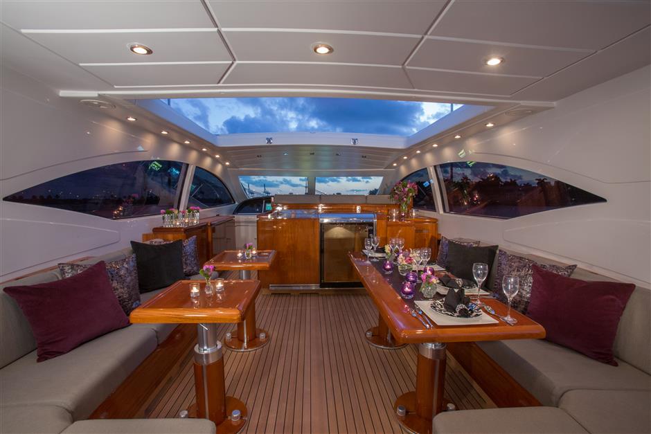 72-Mangusta-YCM-Yacht-For-Charter-Miami-Salon