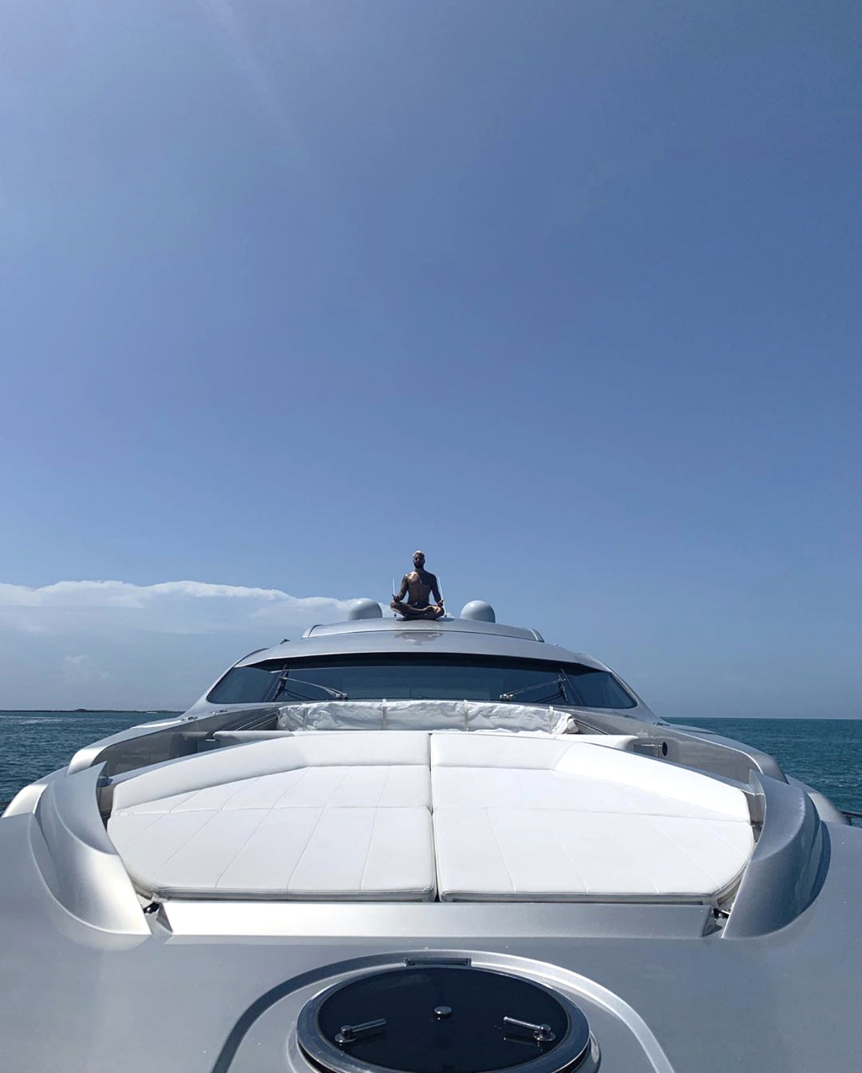 90-Pershing-YCM-90-Yacht-For-Charter-Miami-Tanning-Bed