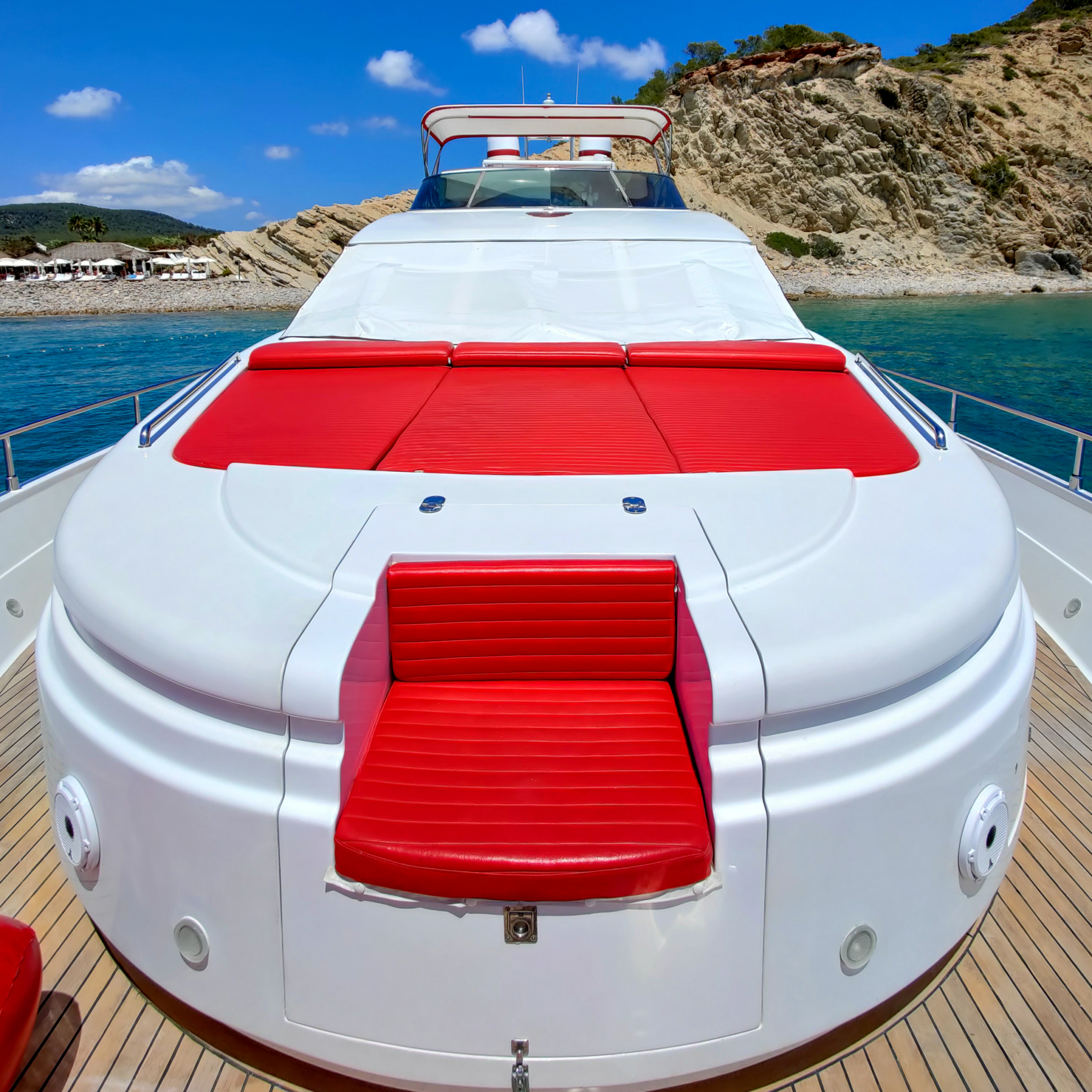 Geminis-Astondoa-Yacht-For-Charter-Bow