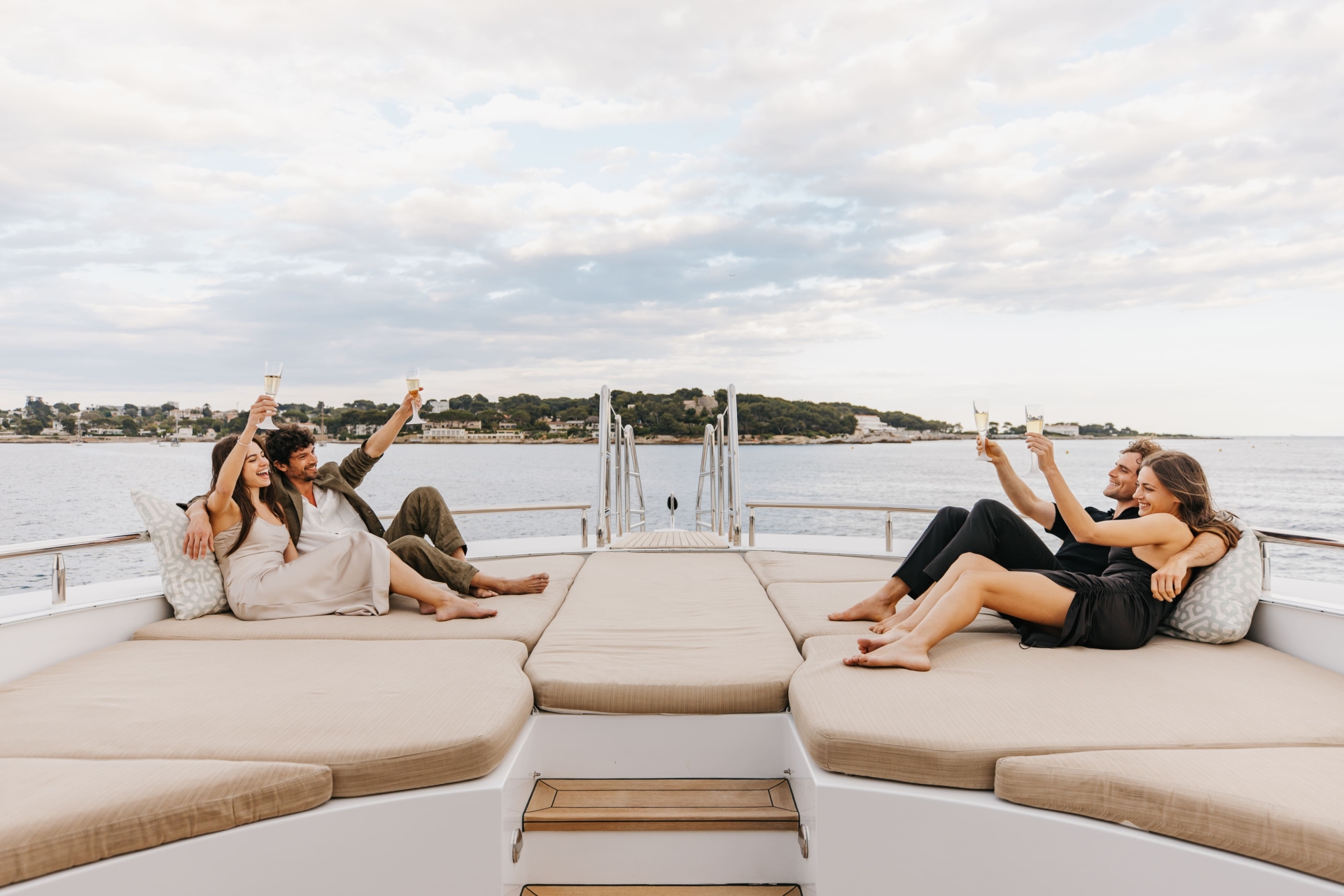 Champagne-Seas-Trinity-Yachts-Yacht-Charter