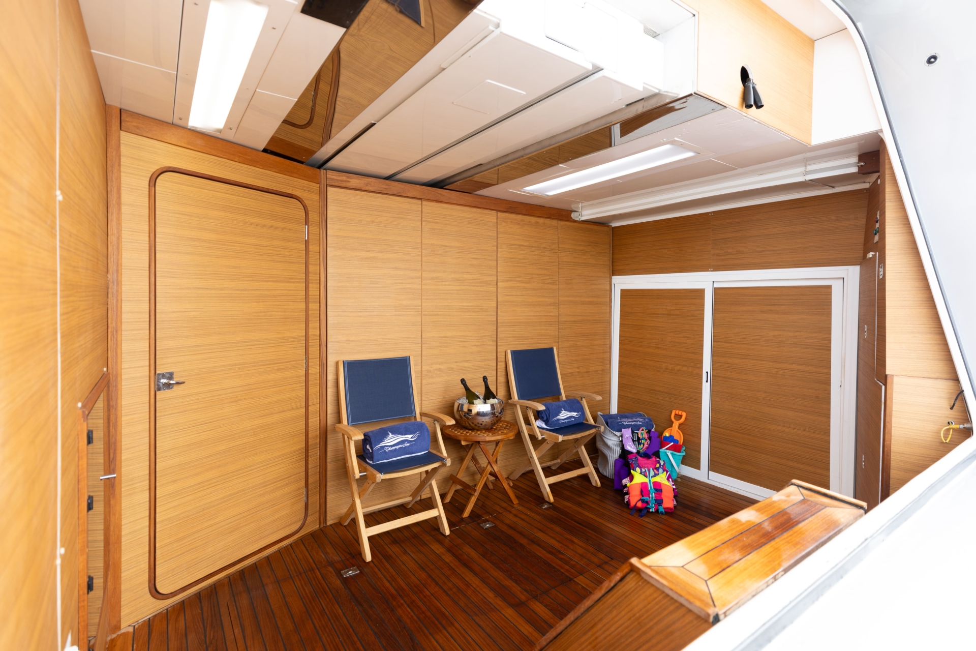 Champagne-Seas-Trinity-Yachts-Yacht-Charter