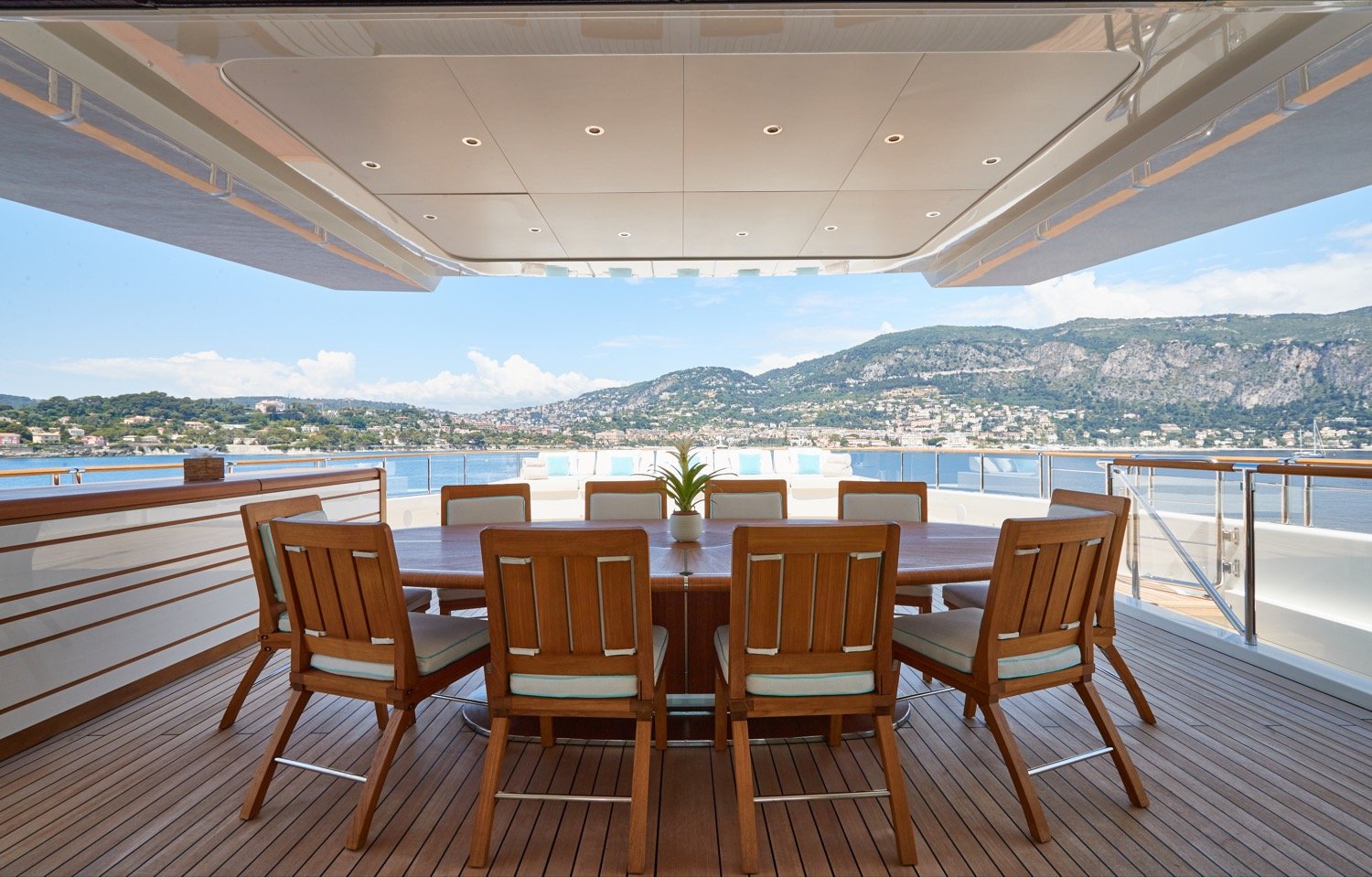 Mimtee-CRN-Ancona-Yacht-Charter