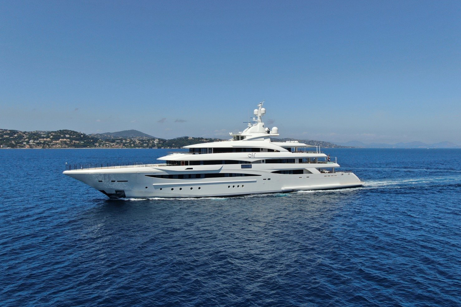 Mimtee-CRN-Ancona-Yacht-Charter