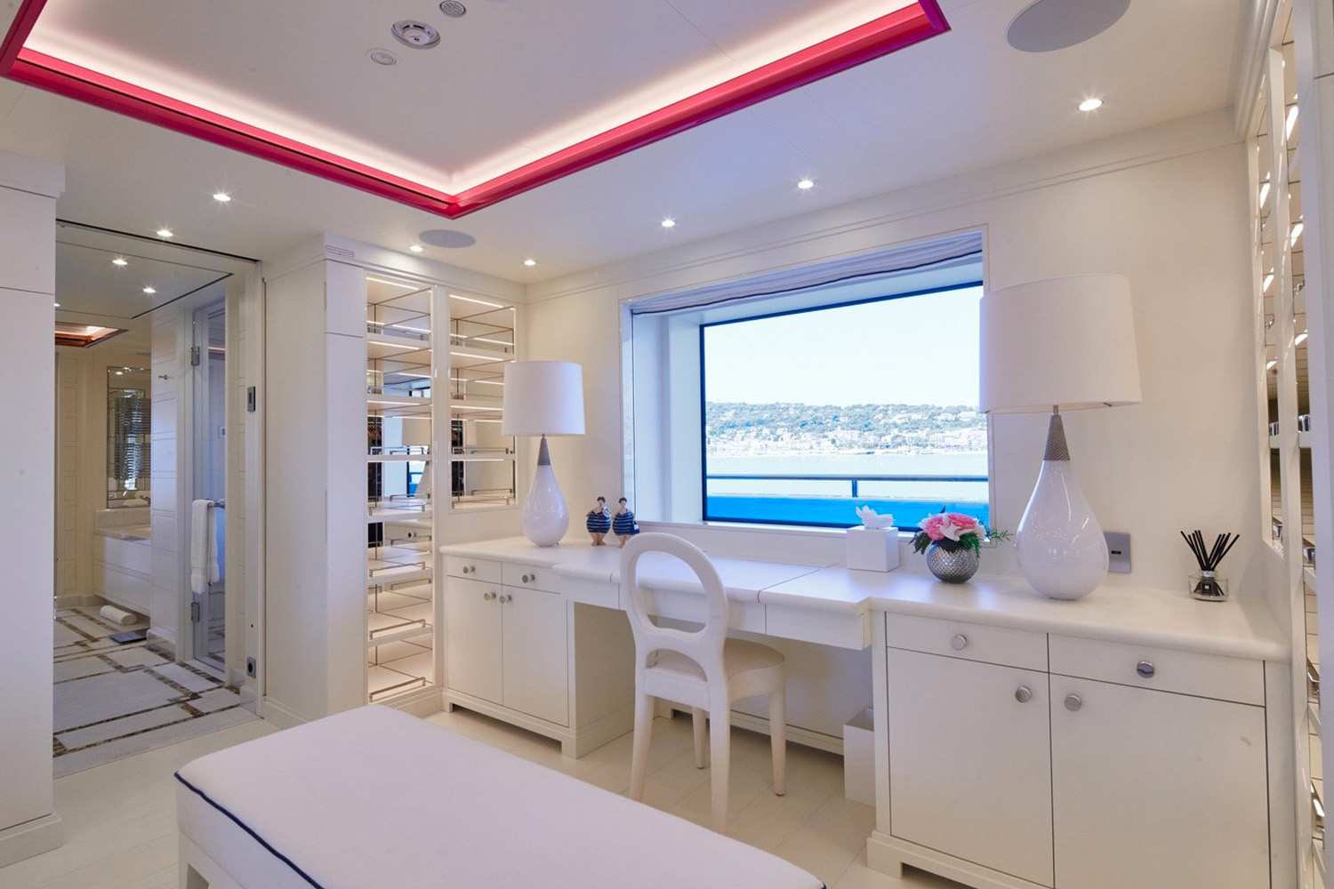 Mimtee-CRN-Ancona-Yacht-Charter