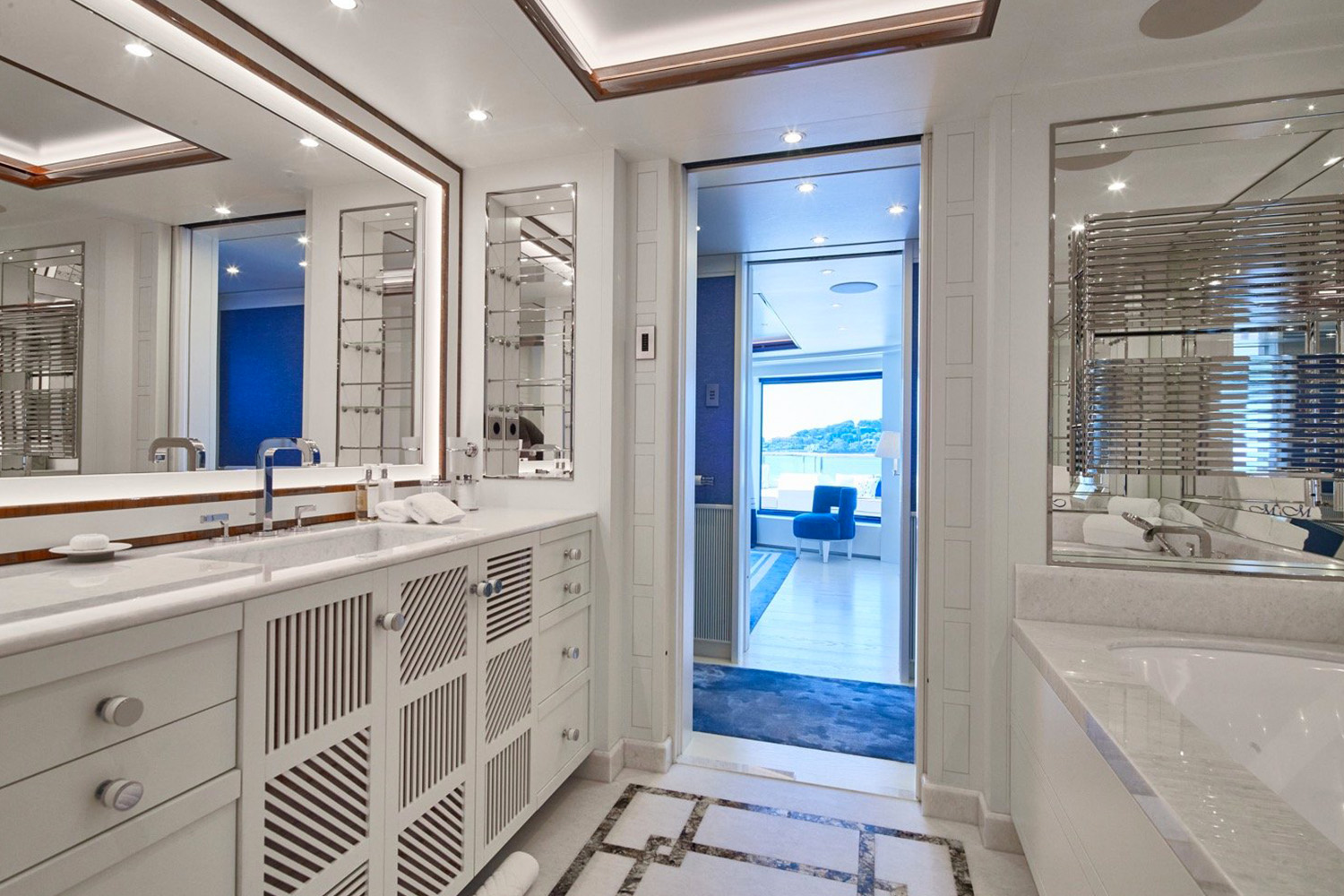Mimtee-CRN-Ancona-Yacht-Charter