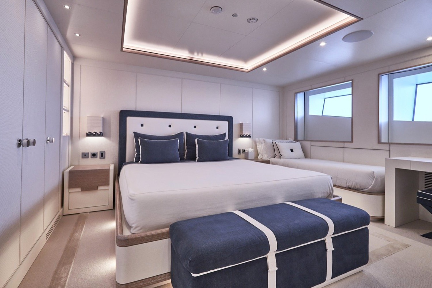 Mimtee-CRN-Ancona-Yacht-Charter
