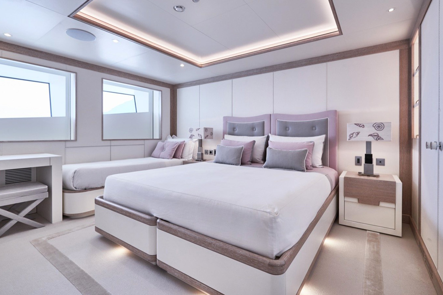 Mimtee-CRN-Ancona-Yacht-Charter