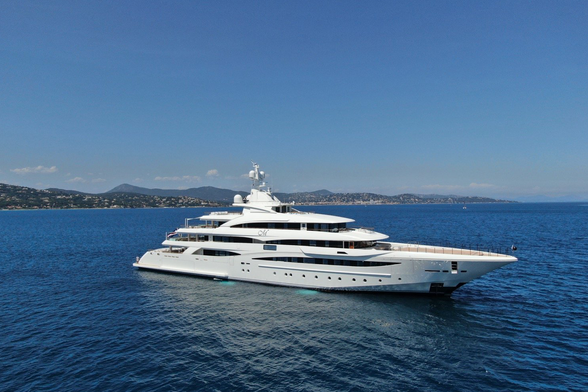 Mimtee-CRN-Ancona-Yacht-Charter