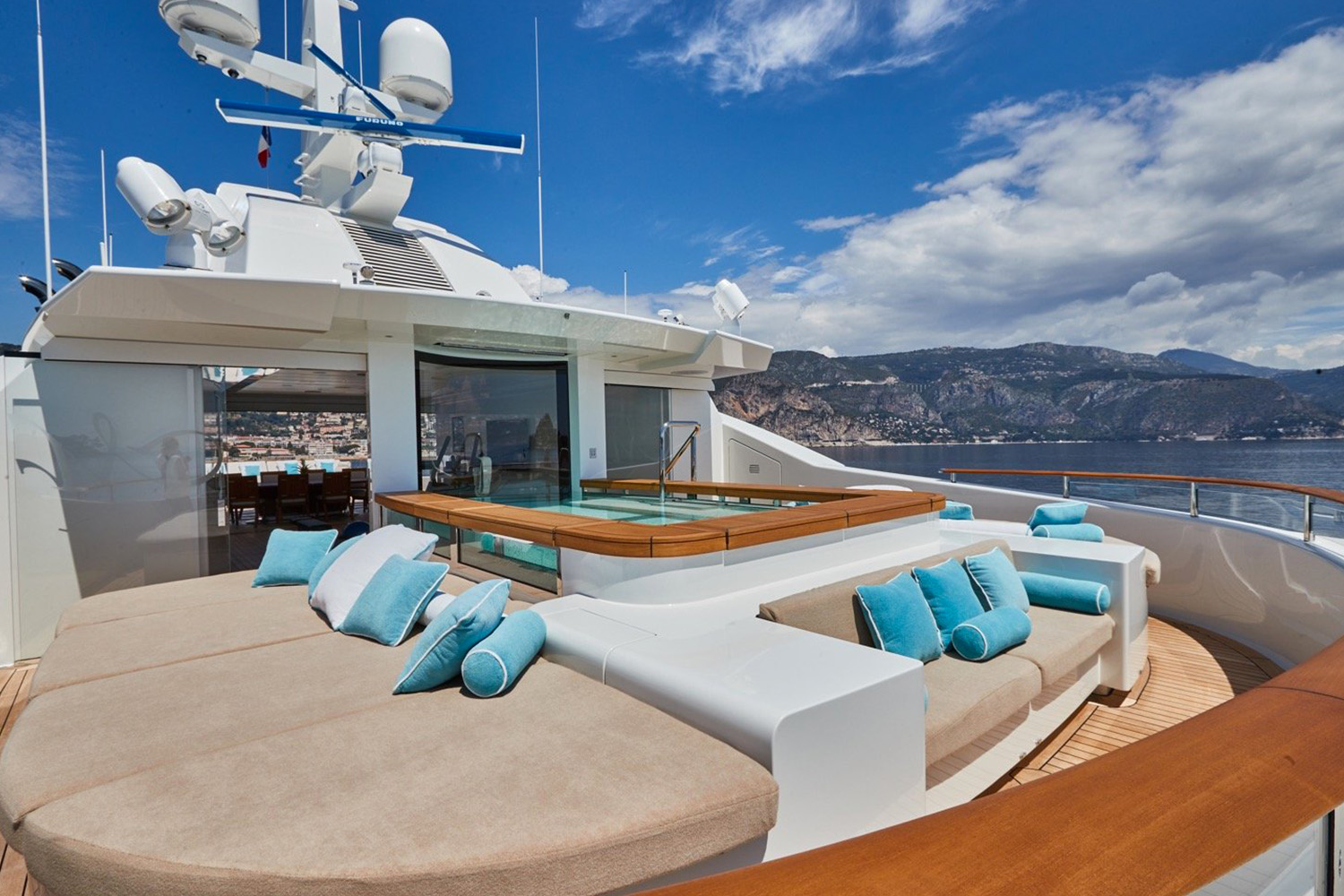 Mimtee-CRN-Ancona-Yacht-Charter