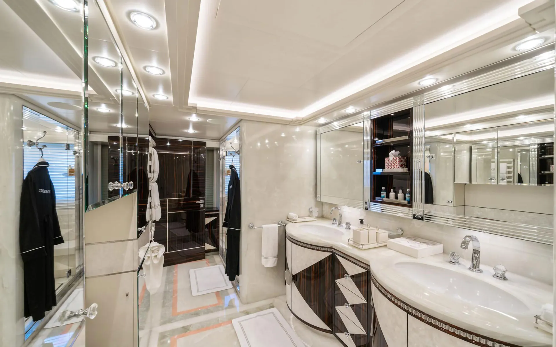 Alulim-52m-Sanlorenzo-Yacht-Charter