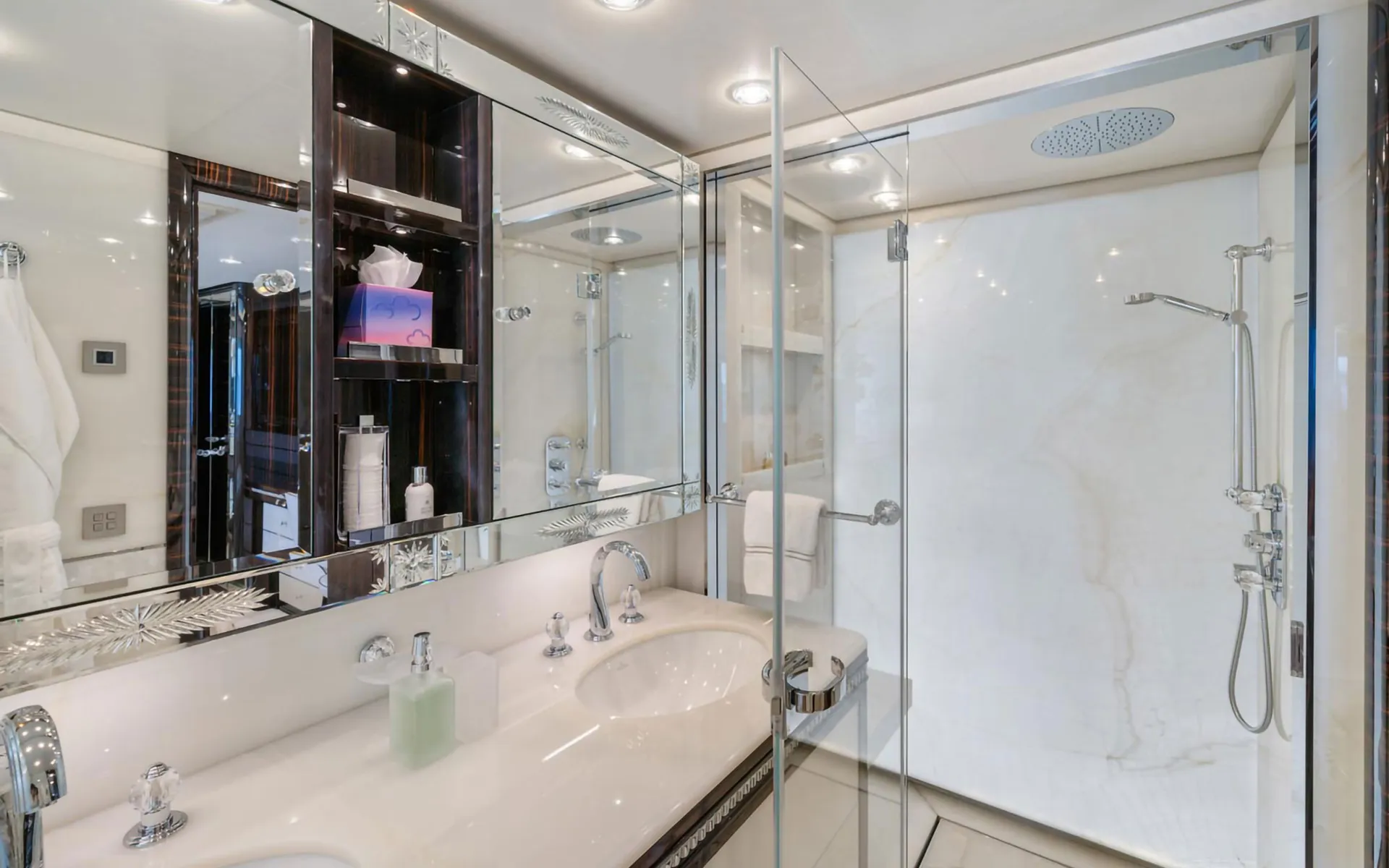 Alulim-52m-Sanlorenzo-Yacht-Charter