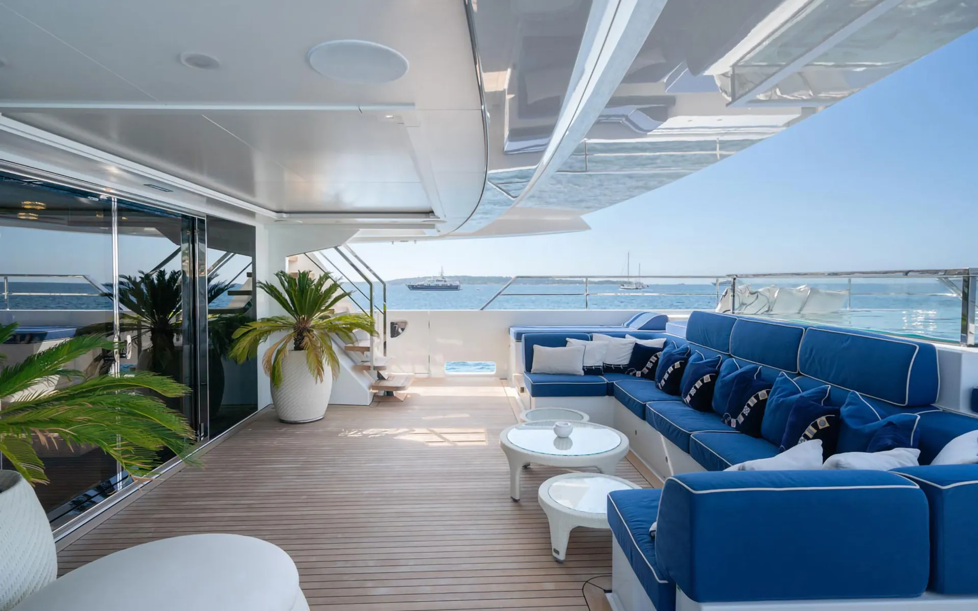 Alulim-52m-Sanlorenzo-Yacht-Charter