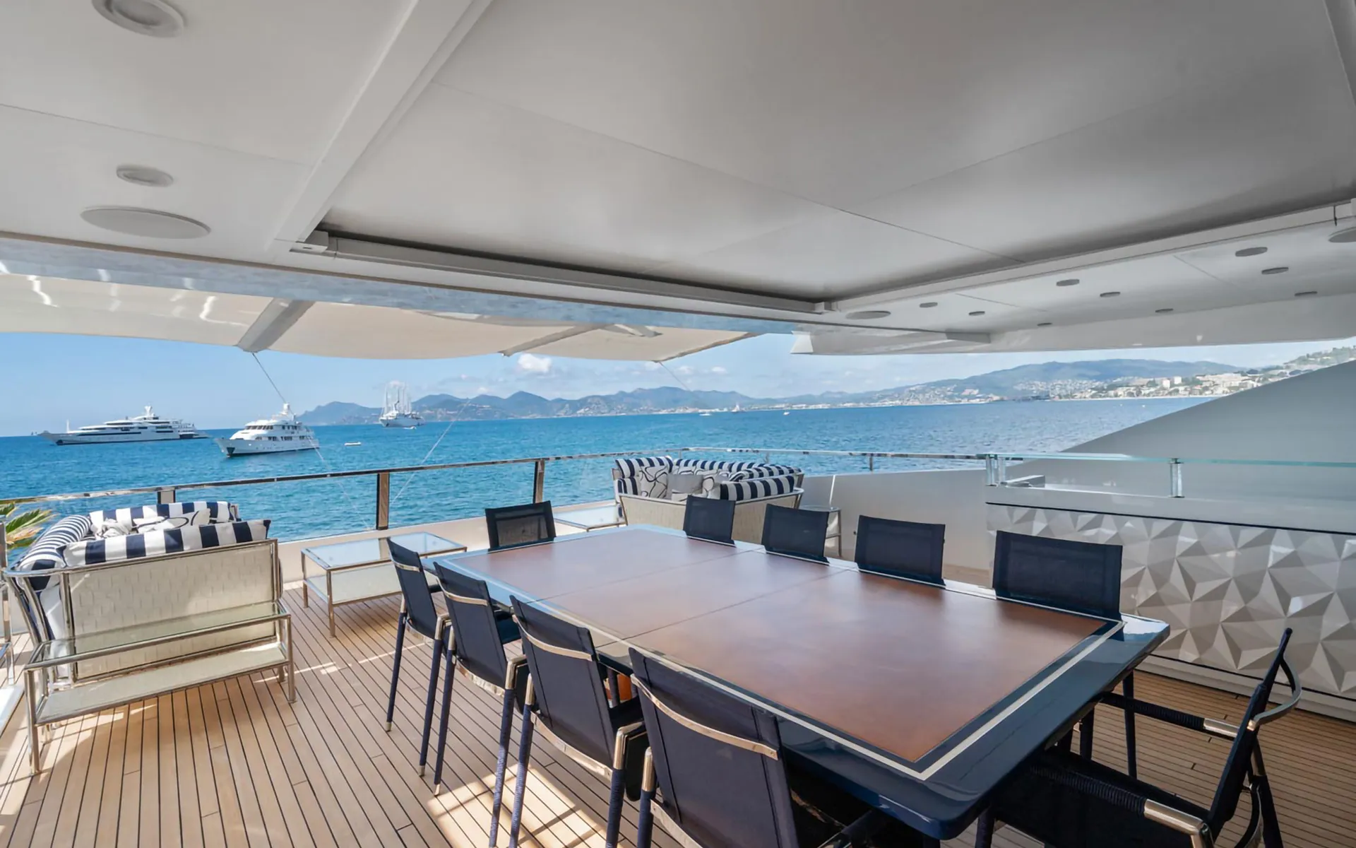 Alulim-52m-Sanlorenzo-Yacht-Charter