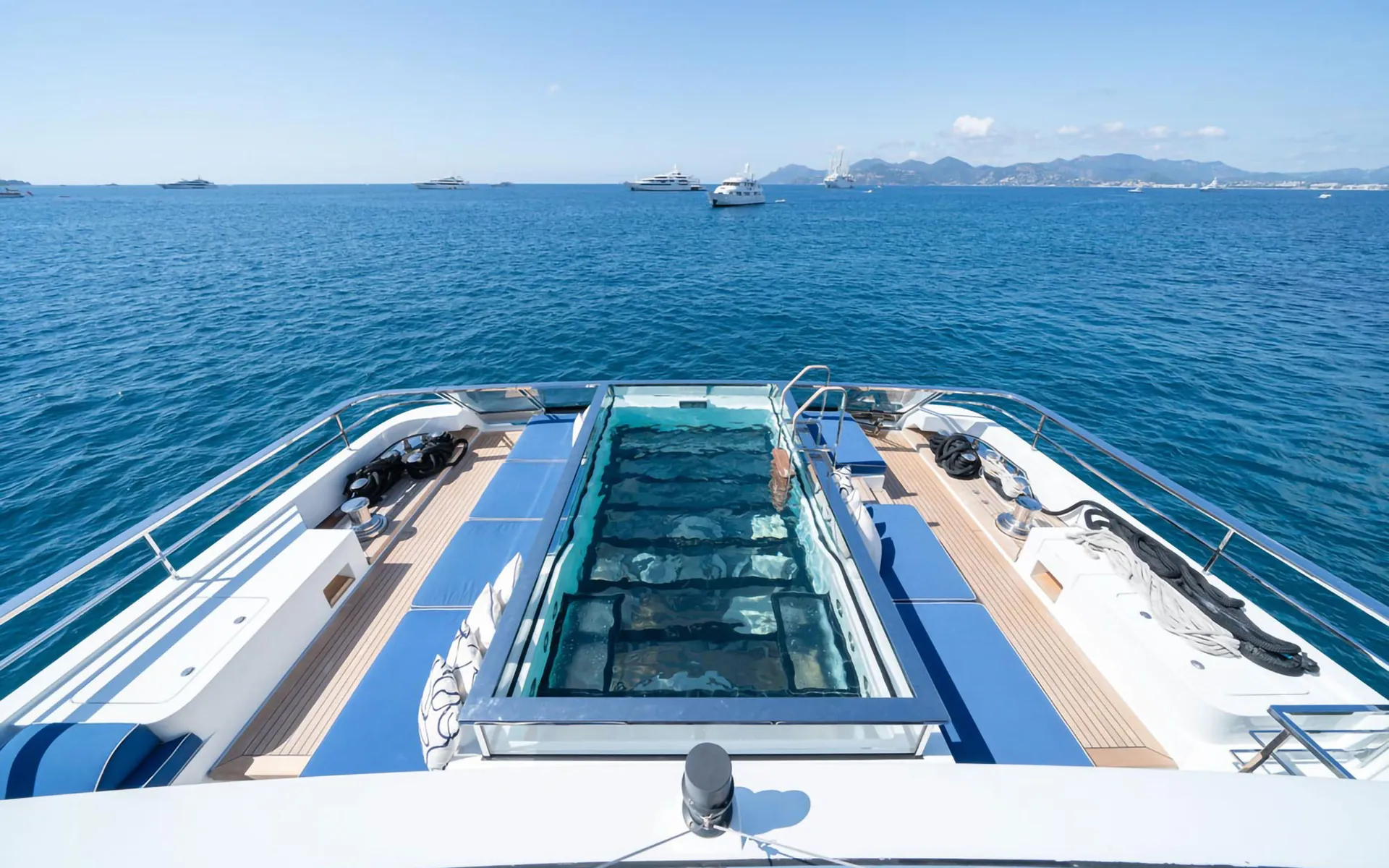 Alulim-52m-Sanlorenzo-Yacht-Charter