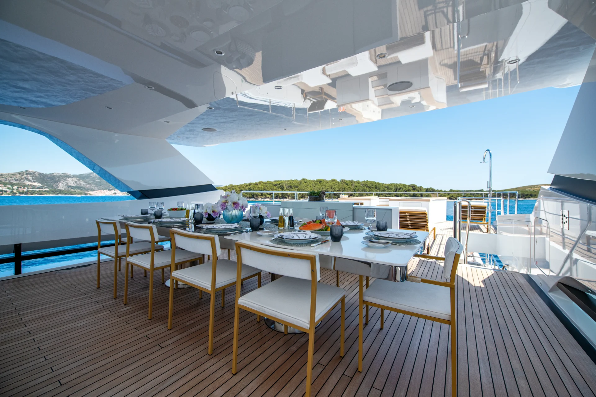 MY MAYVA Charter Yacht