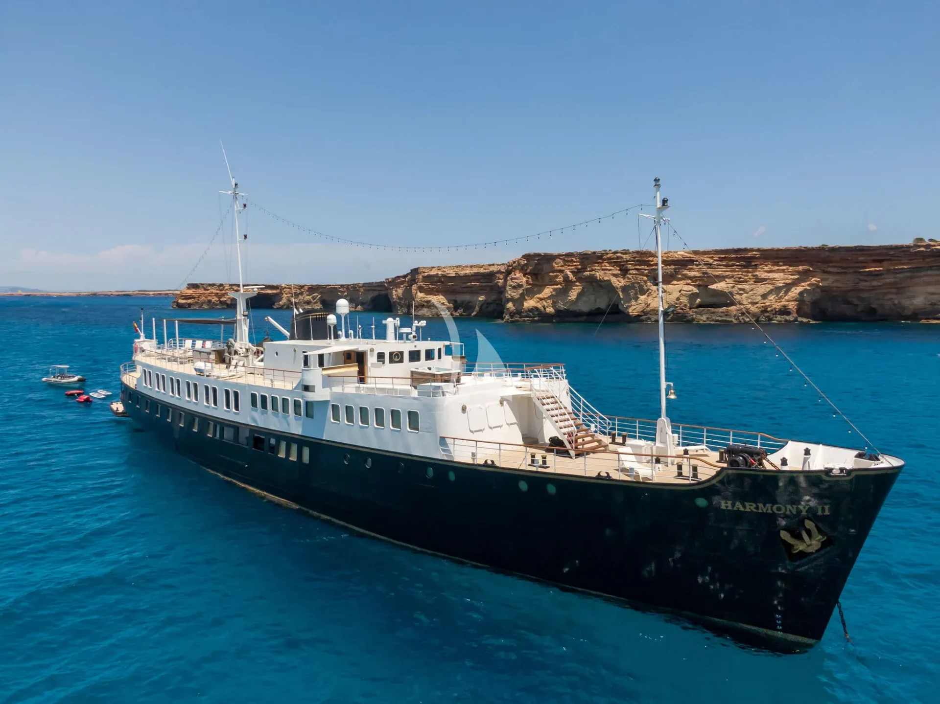 HARMONY II Charter Yacht