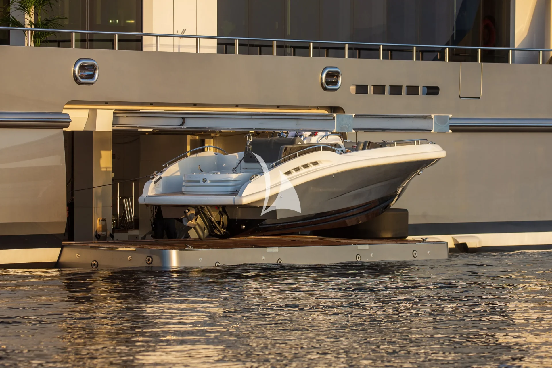 STELLA MARIS Charter Yacht