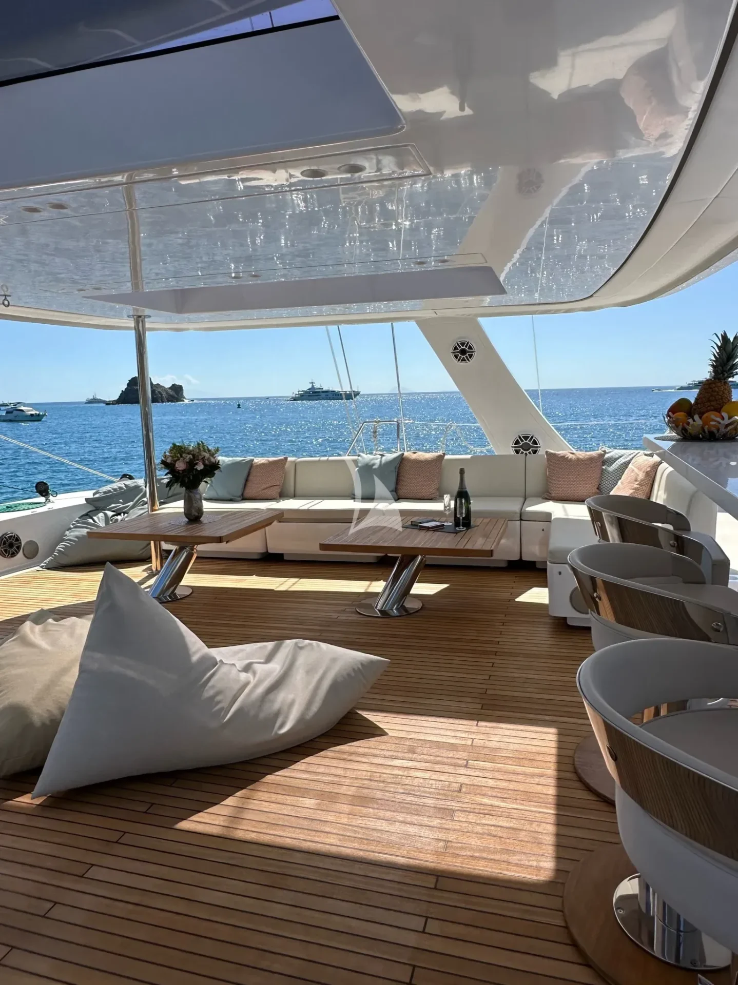 YOLO Charter Yacht
