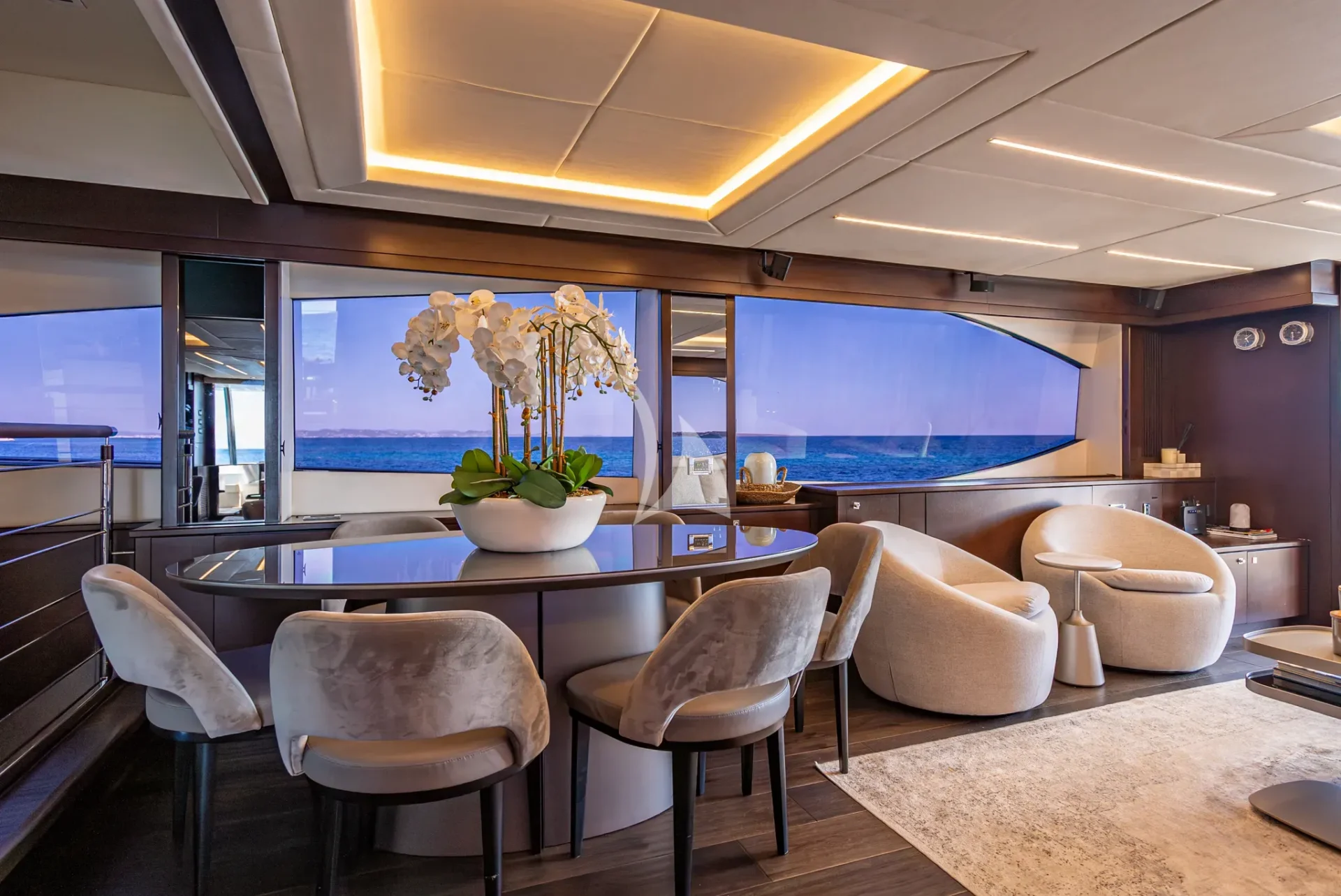 MOZZ II Charter Yacht