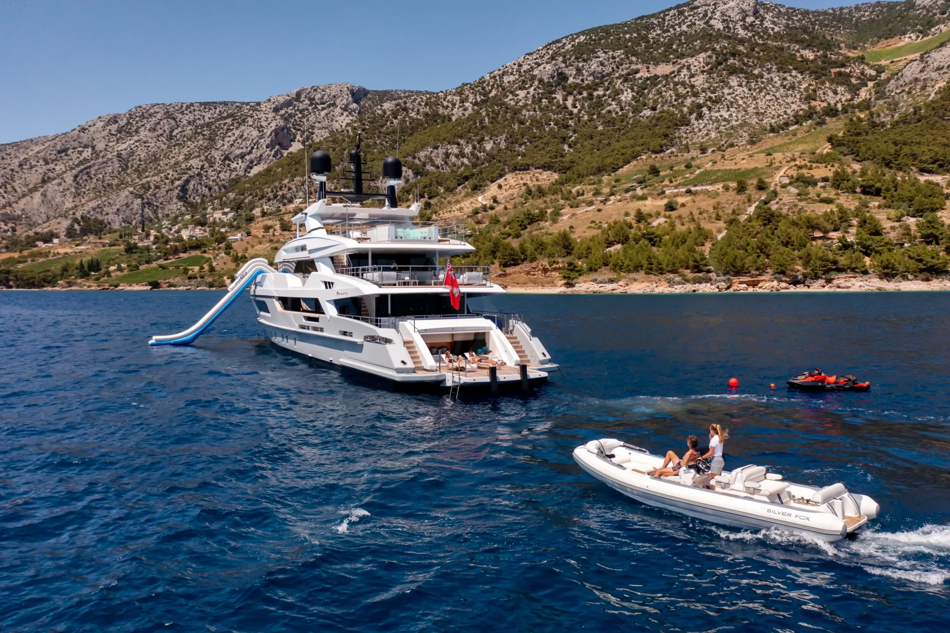 MY MAYVA Charter Yacht