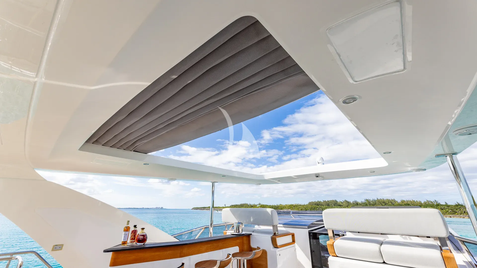 PIER PRESSURE Charter Yacht