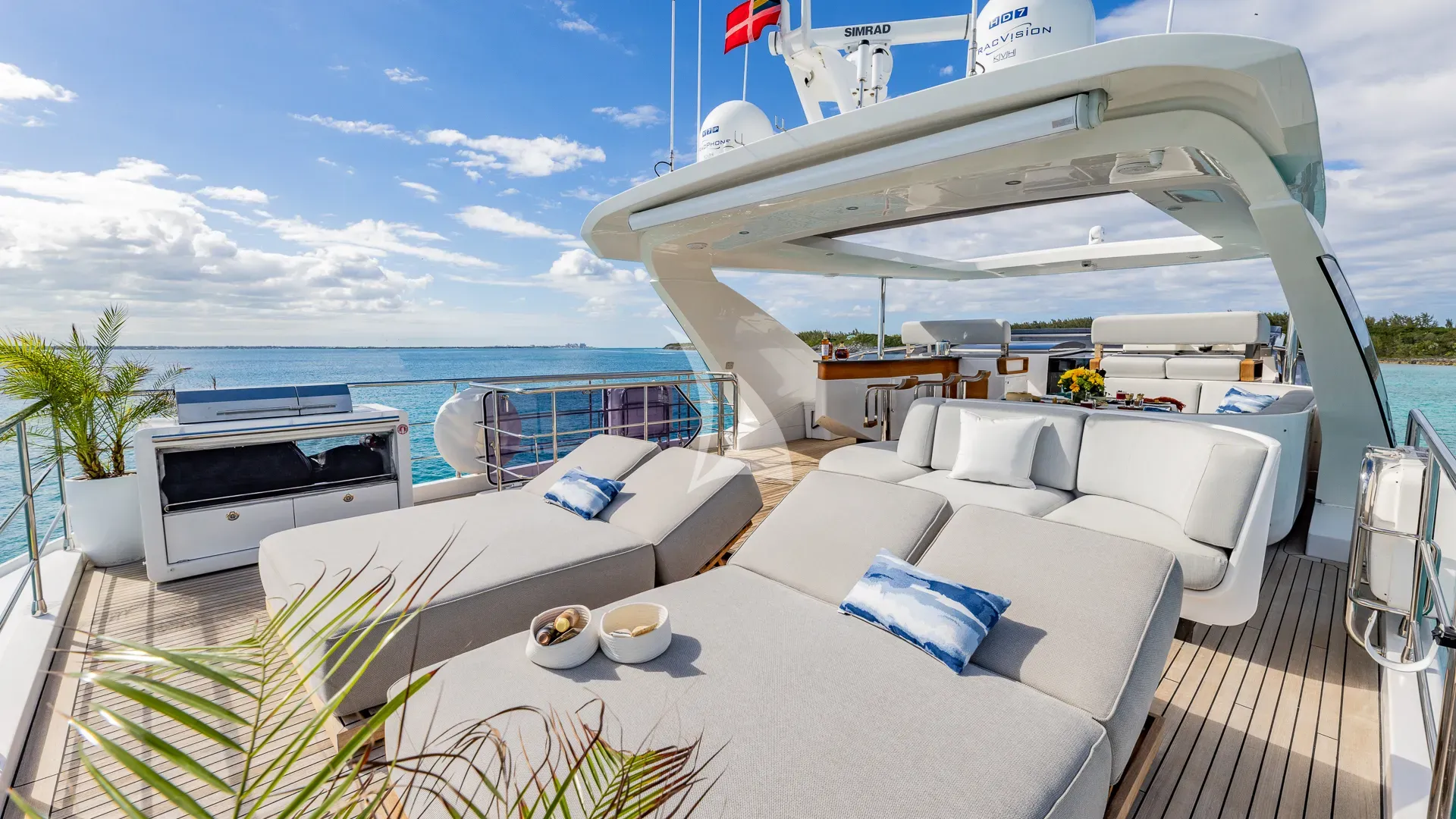 PIER PRESSURE Charter Yacht