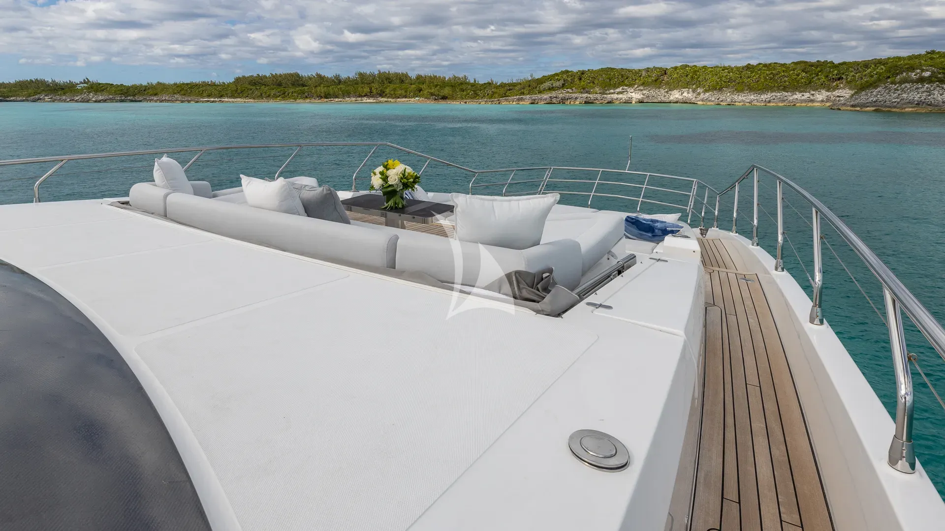 PIER PRESSURE Charter Yacht