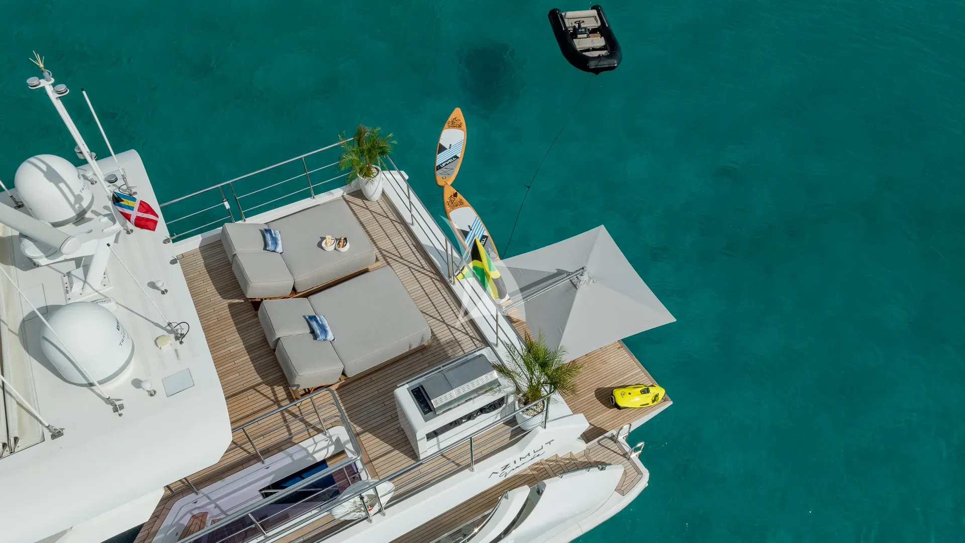 PIER PRESSURE Charter Yacht