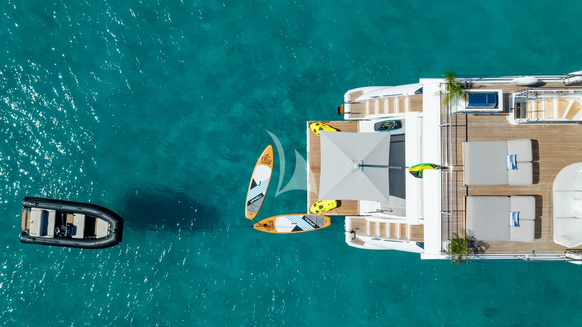 PIER PRESSURE Charter Yacht