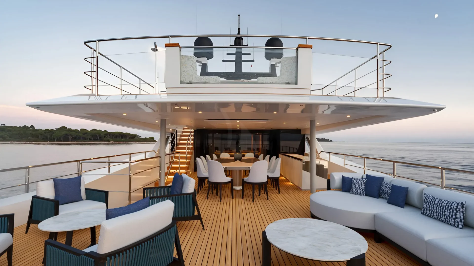 MY MAYVA Charter Yacht