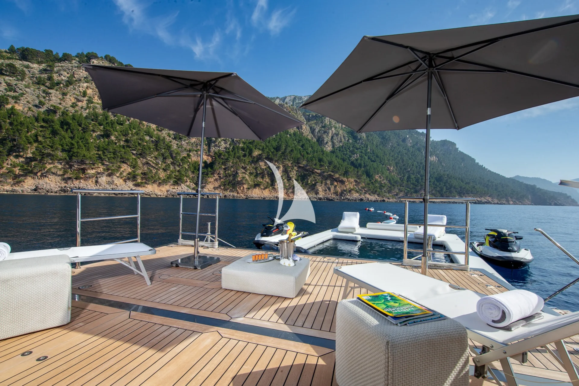 STELLA MARIS Charter Yacht