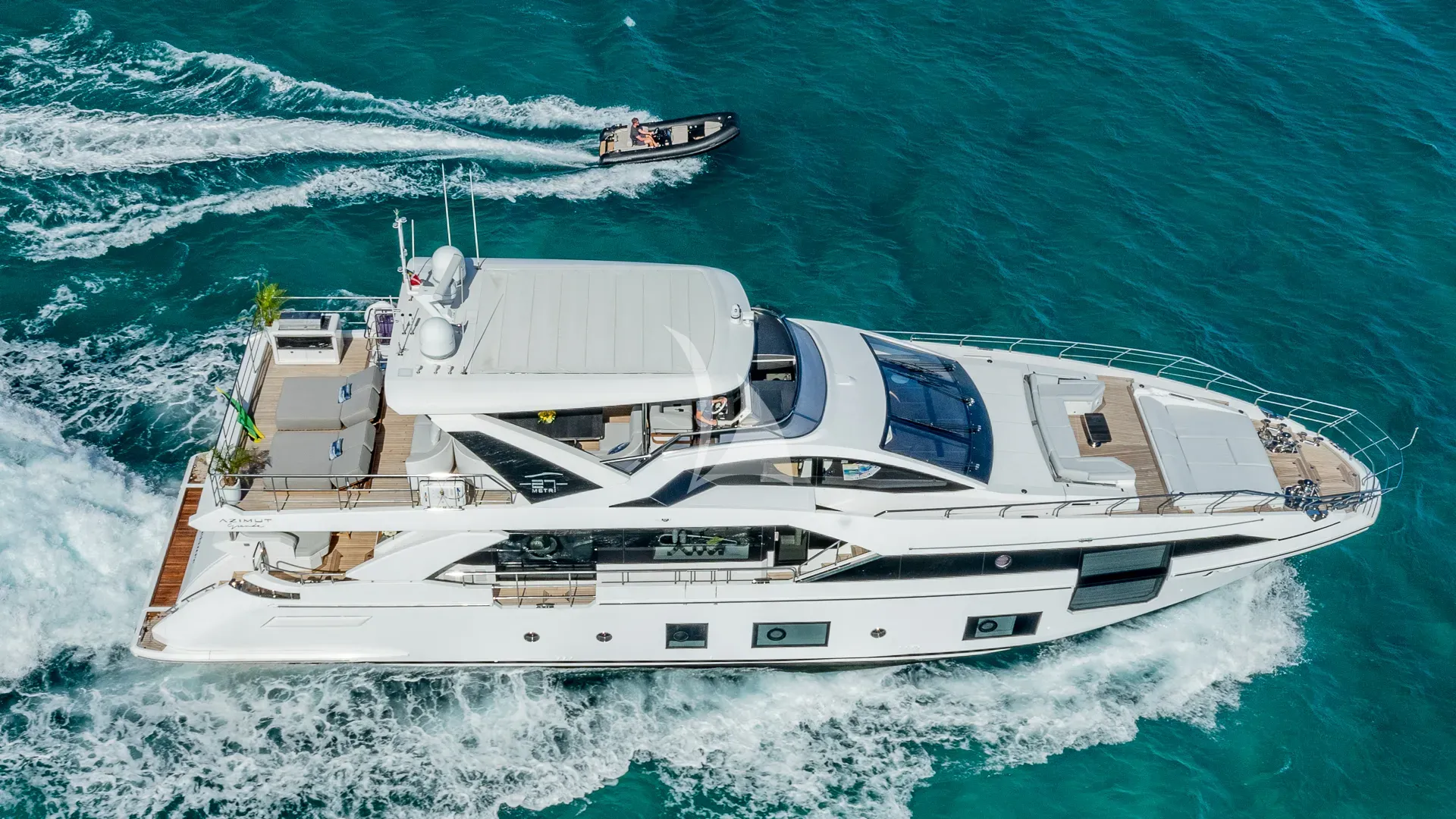 PIER PRESSURE Charter Yacht