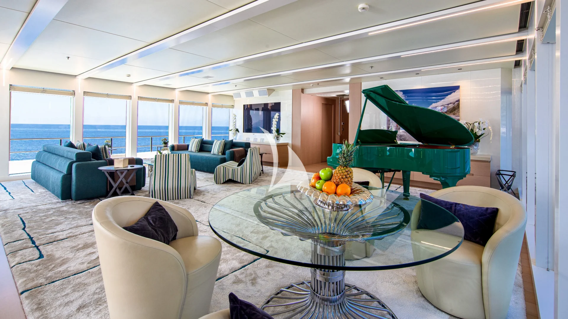 STELLA MARIS Charter Yacht