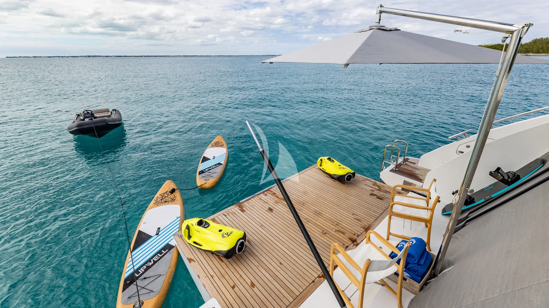 PIER PRESSURE Charter Yacht