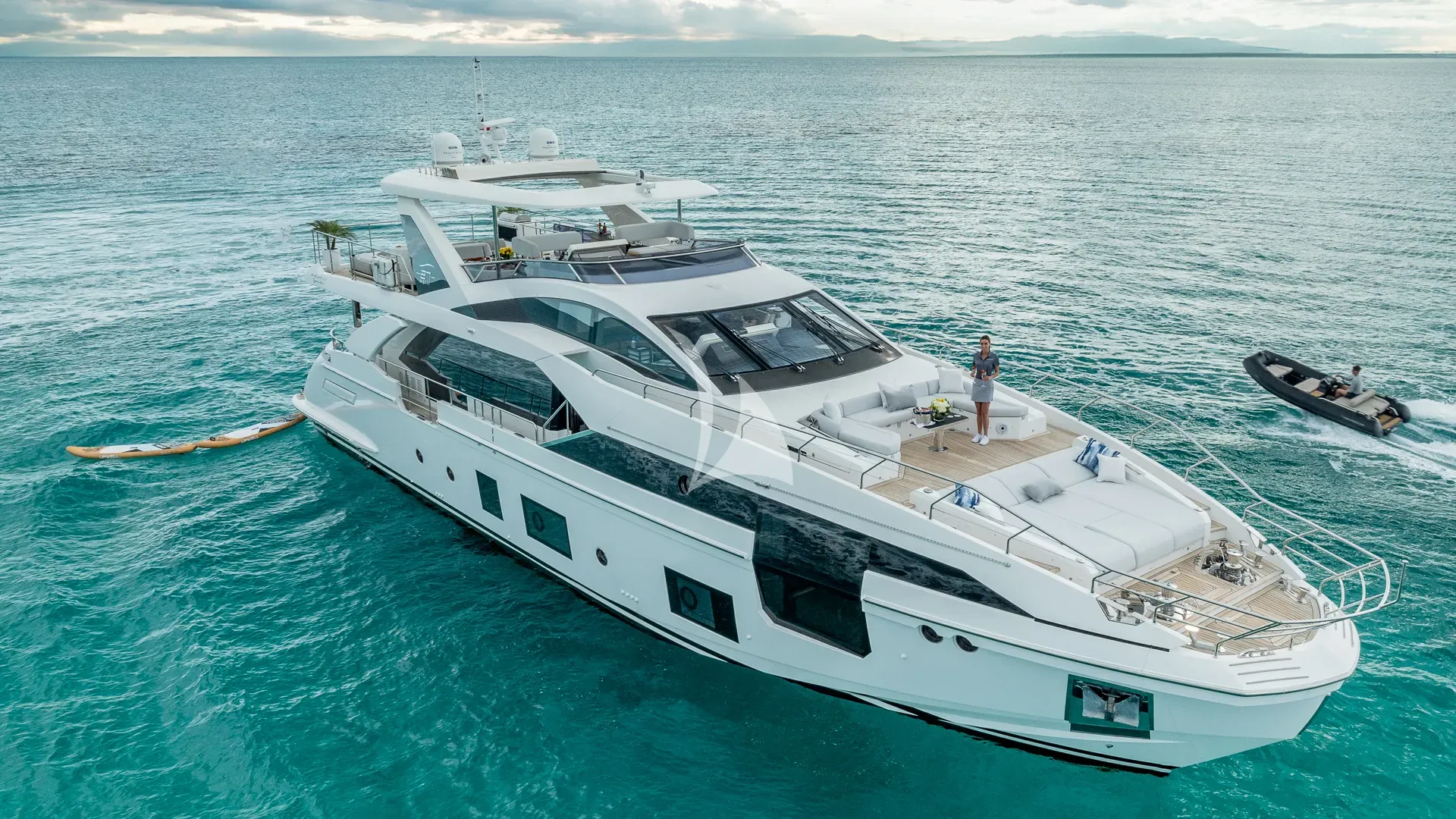 PIER PRESSURE Charter Yacht