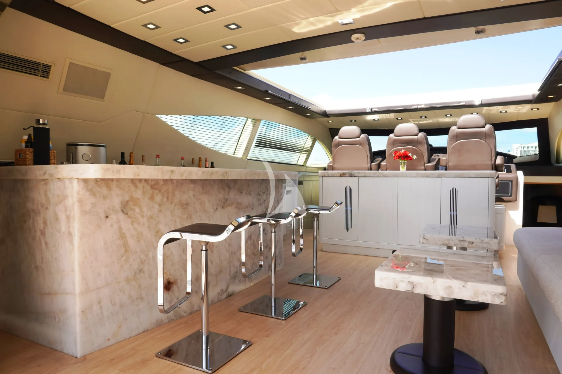 DAYA Charter Yacht