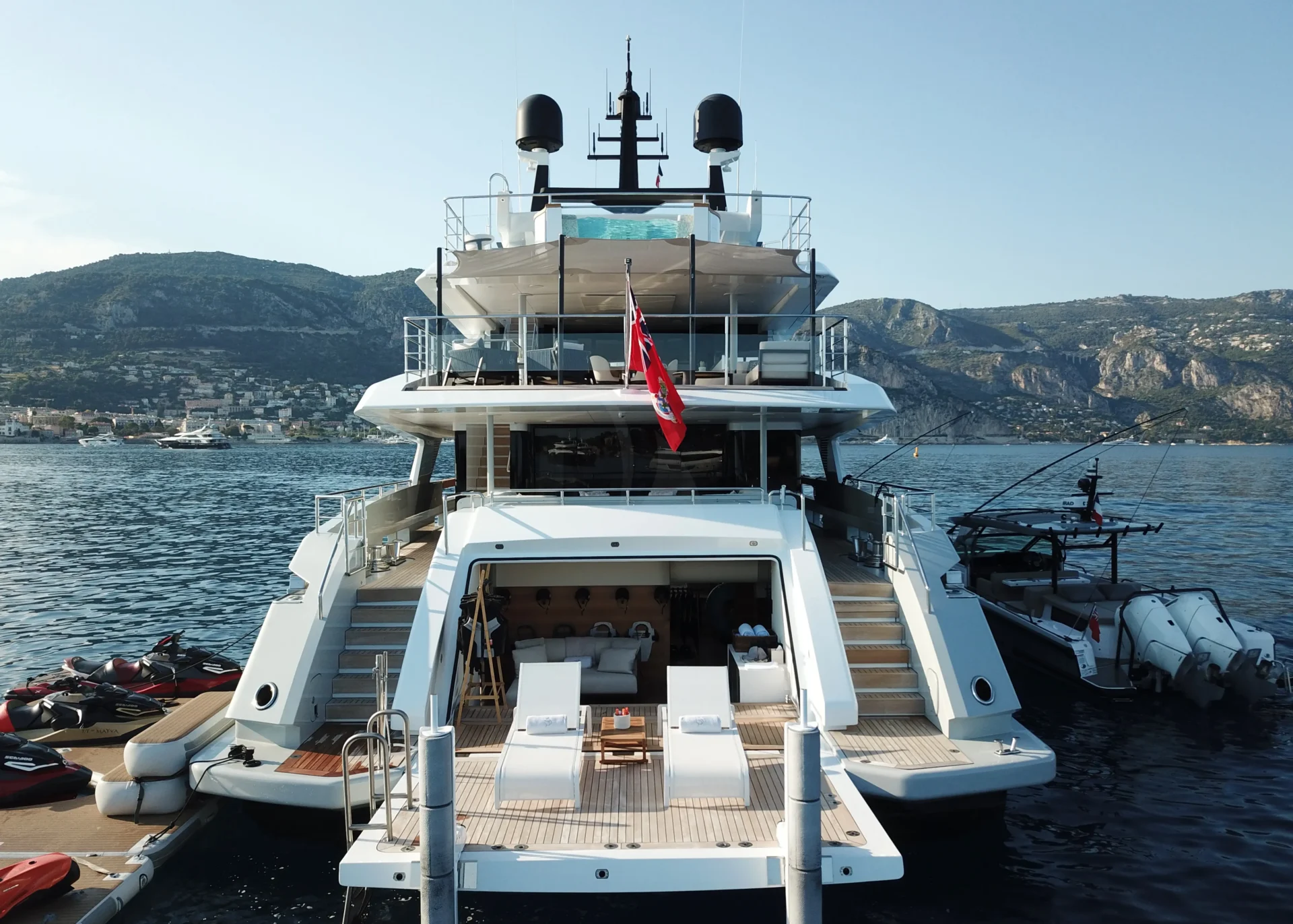 MY MAYVA Charter Yacht
