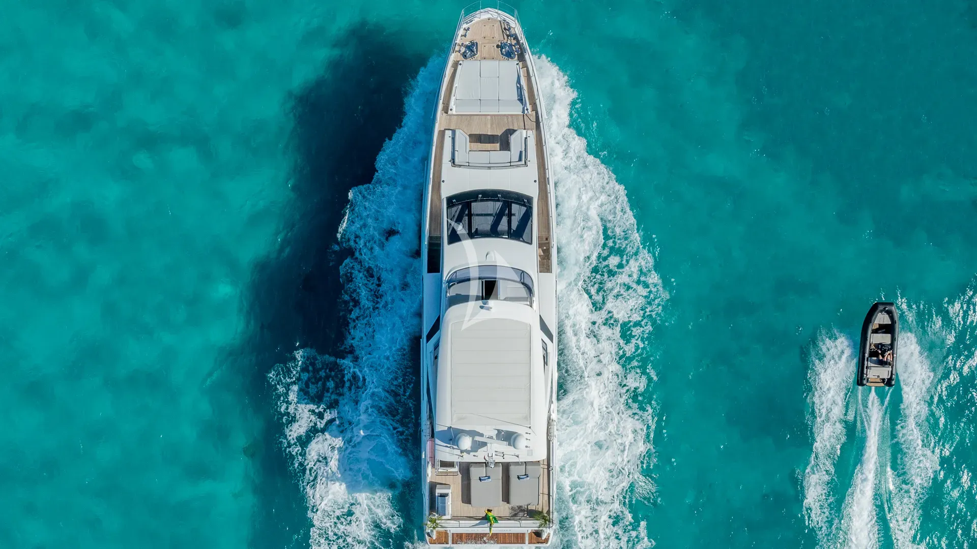 PIER PRESSURE Charter Yacht