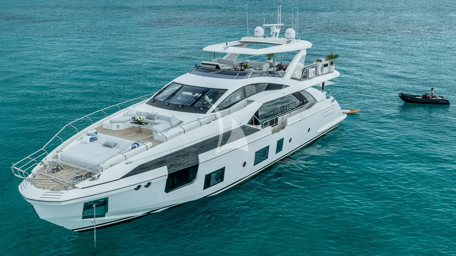 PIER PRESSURE Charter Yacht