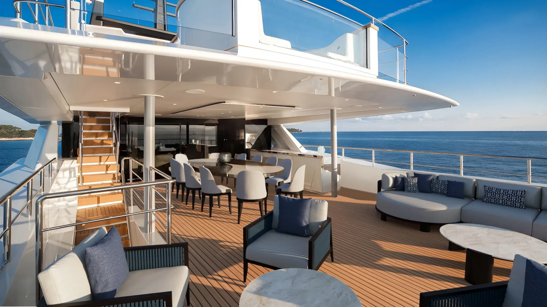 MY MAYVA Charter Yacht